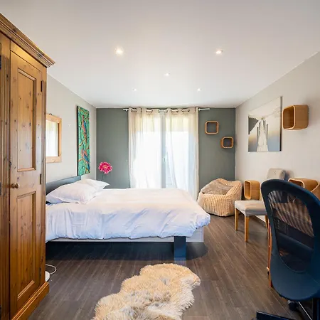 Paisible Havre De Paix Sur 2 Etages Avec Jardin Prázdninový dům *